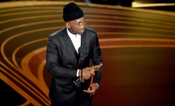 授賞式／マハーシャラ・アリ　Getty Images